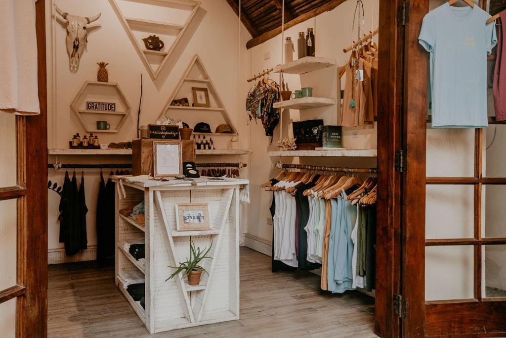 Sansara Surf Yoga & Resort 캄부탈 외부 사진