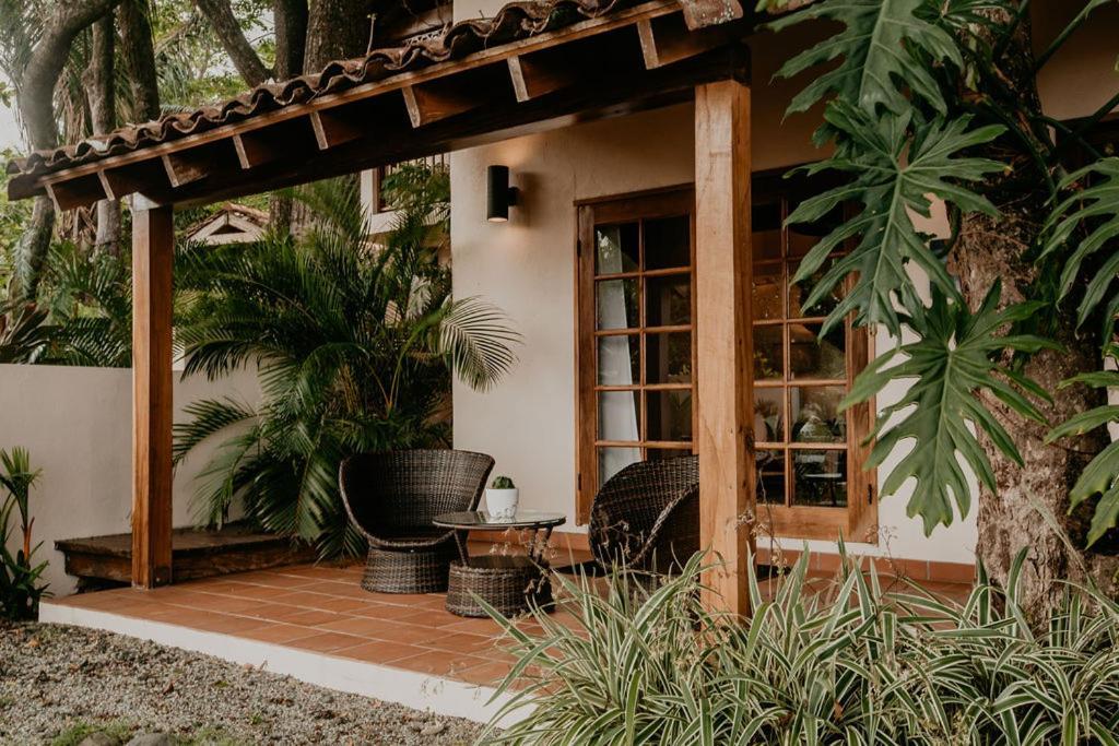 Sansara Surf Yoga & Resort 캄부탈 외부 사진